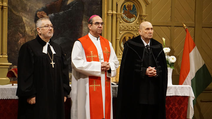 Az ökumené út Krisztushoz Az ökumené út Krisztushoz