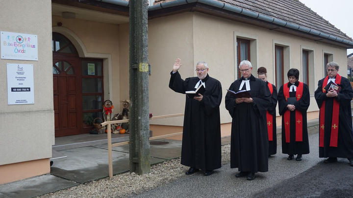 Óvodaáldás, ünnepség volt Bobán Óvodaáldás, ünnepség volt Bobán