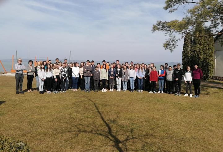 Konfirmanudsaink Balatonszárszón Konfirmanudsaink Balatonszárszón